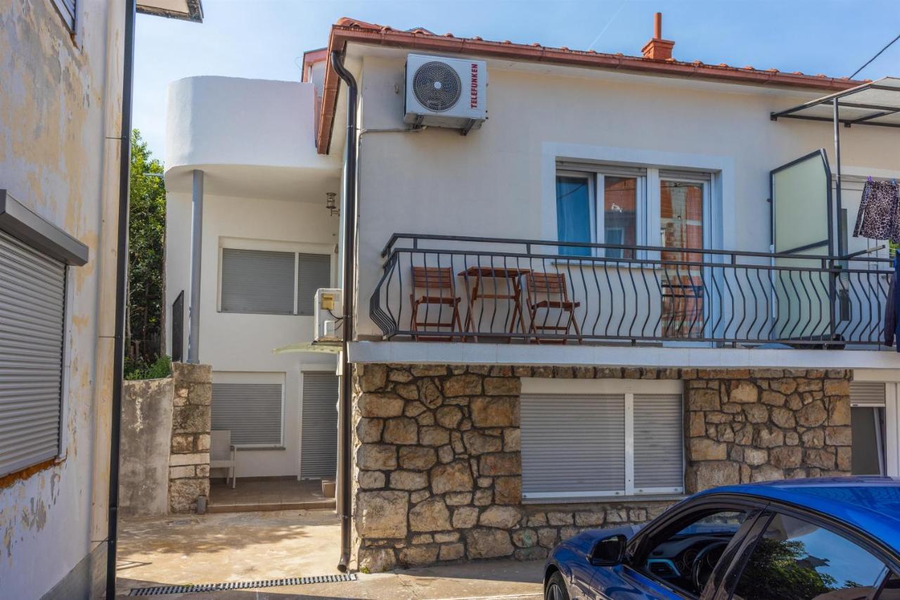 Apartment Robert Crikvenica Exterior foto